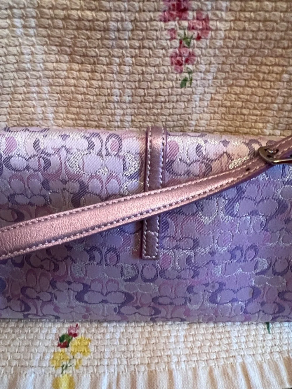 Lilac Signature Clutch Bag with Buckle Closure - Picture 6 of 9